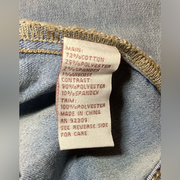 DG2 by Diane Gilman HSN New Classic Stretch Denim Jacket Women - Picture 8 of 9